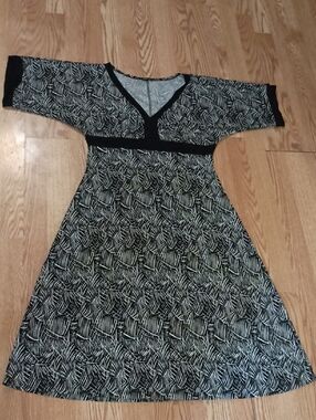 Maurices Black and Gray Leaf-Pattern Dress